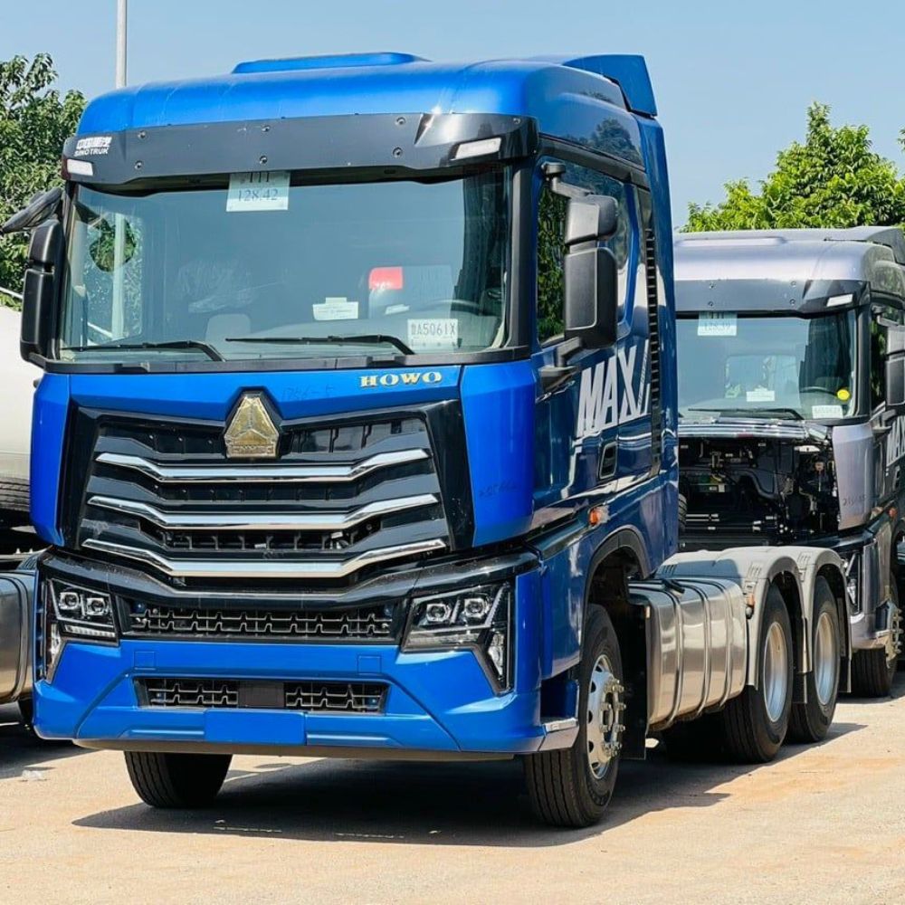 Xe đầu kéo Howo Max 440HP
